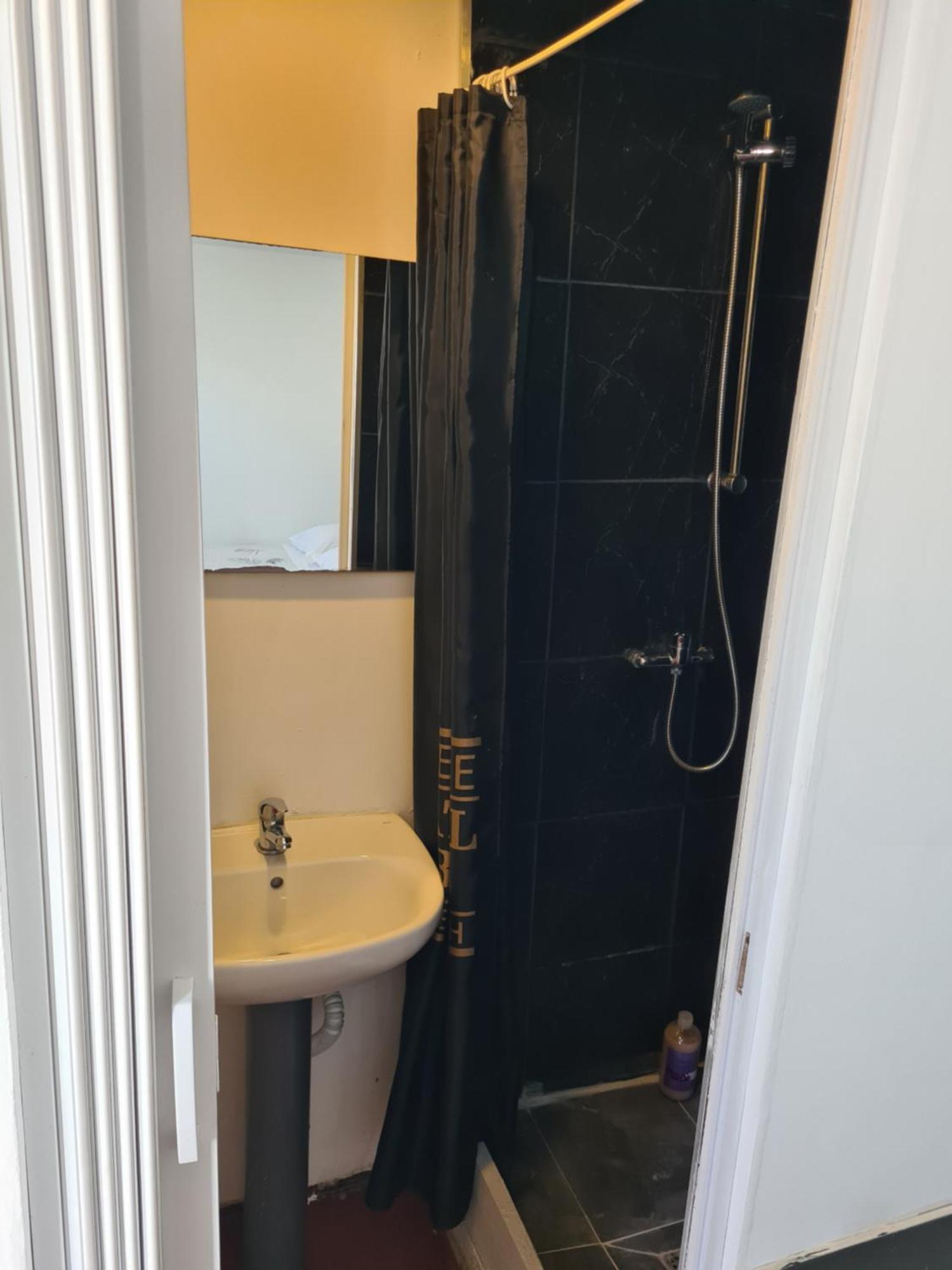 Casa Vale Ecotainer Vandrerhjem Lisboa Eksteriør bilde