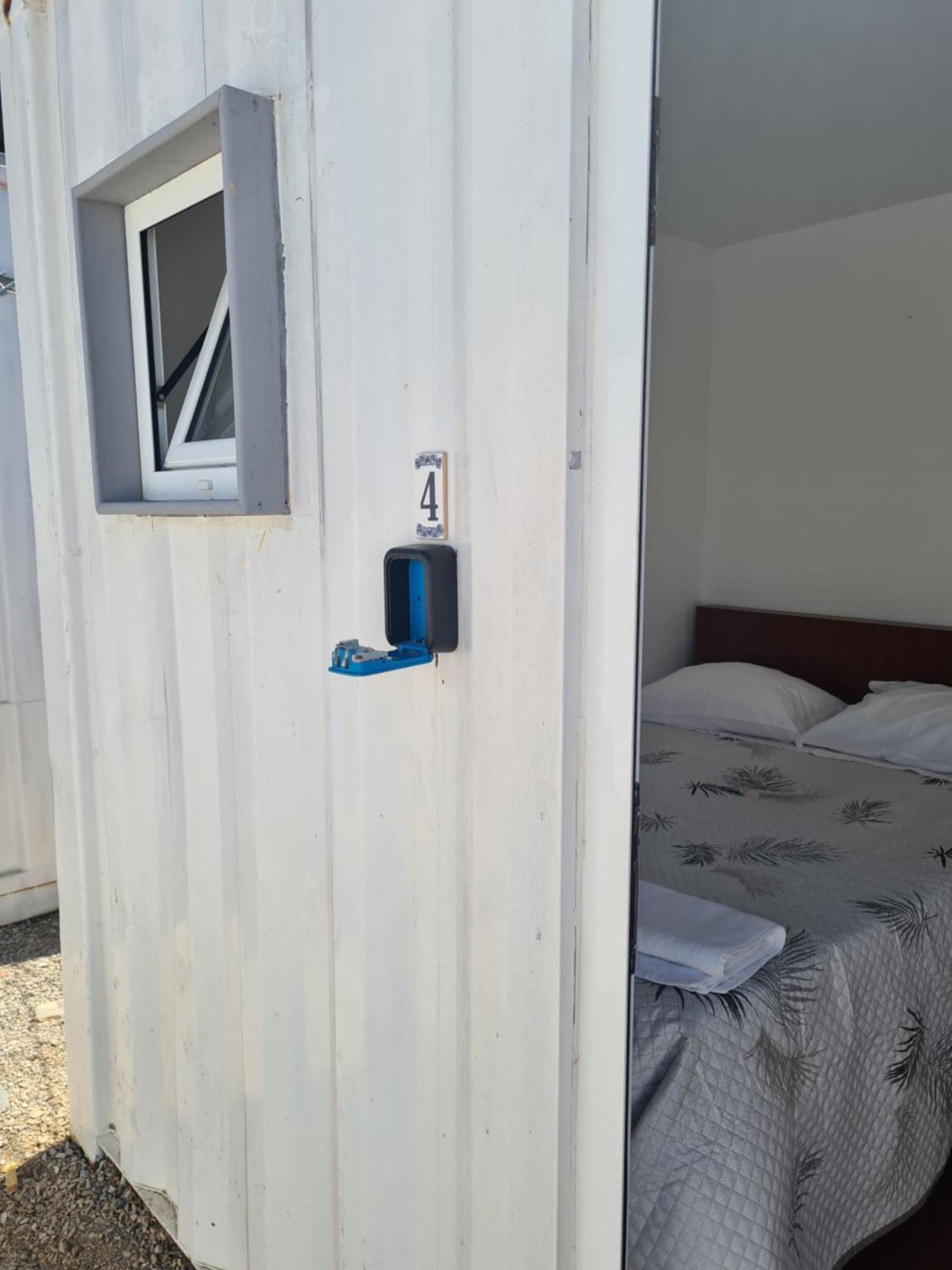 Casa Vale Ecotainer Vandrerhjem Lisboa Eksteriør bilde